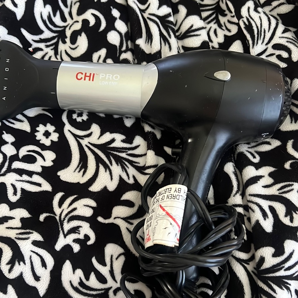 Professional Chi blow dryer